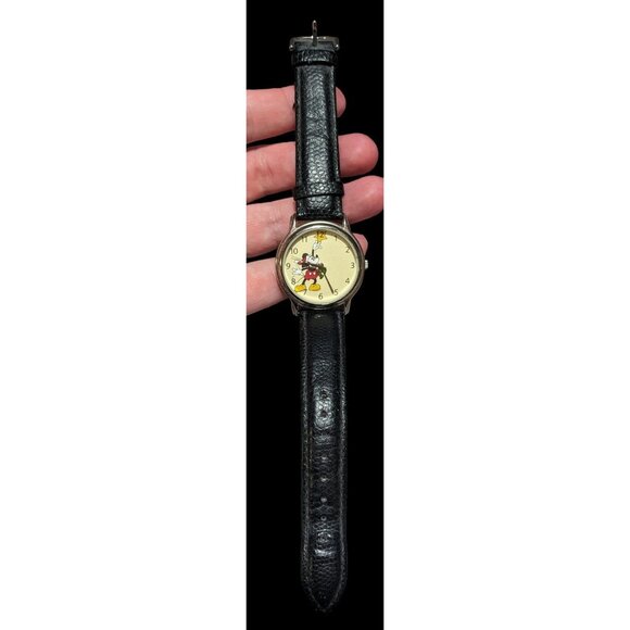 Special Edition Mickey Christmas Watch main image 7